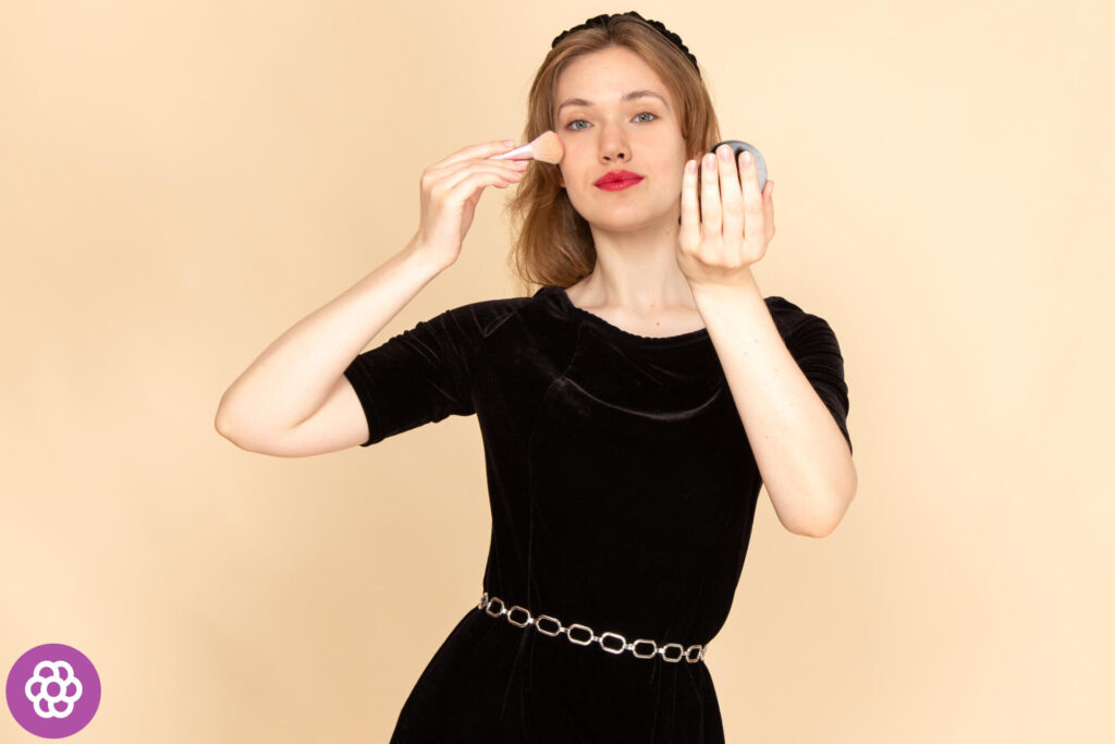 Maquillage pour une robe noire