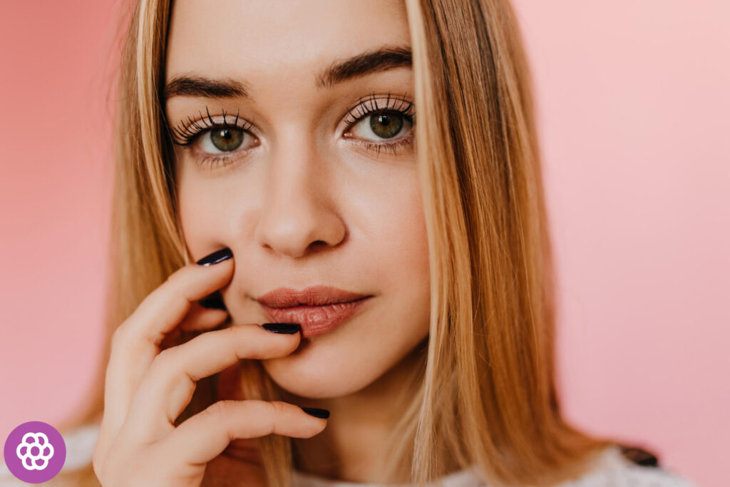 maquillage pour une robe saumon